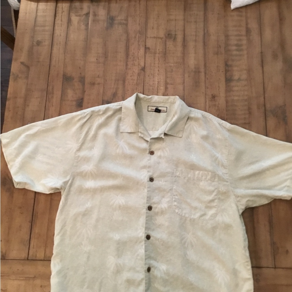 Tommy Bahama Light Cream Short-Sleeve Button-Down Camp Shirt